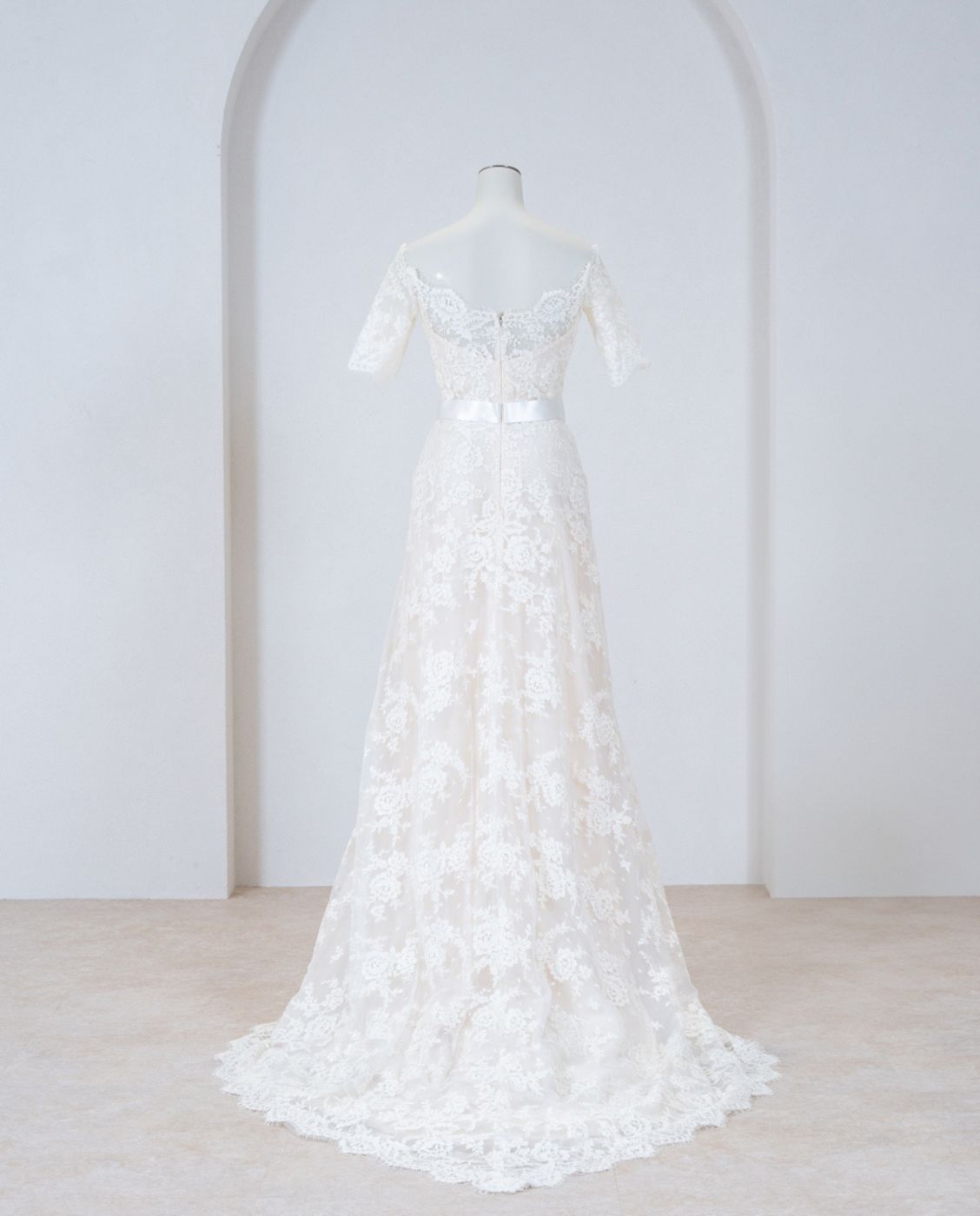 MARCHESA: ZINNIA